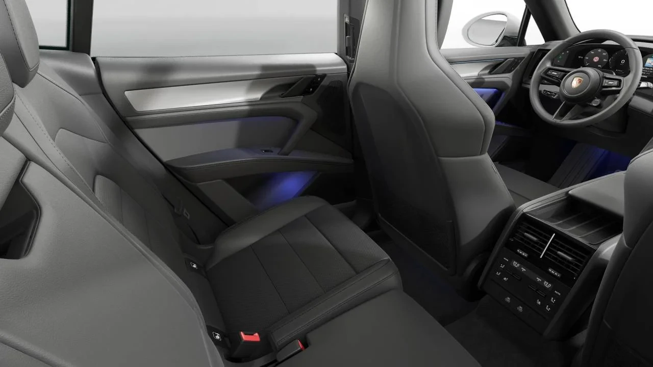 2026 Porsche 9Y0/9Y3 Cayenne - Image 14 of 14