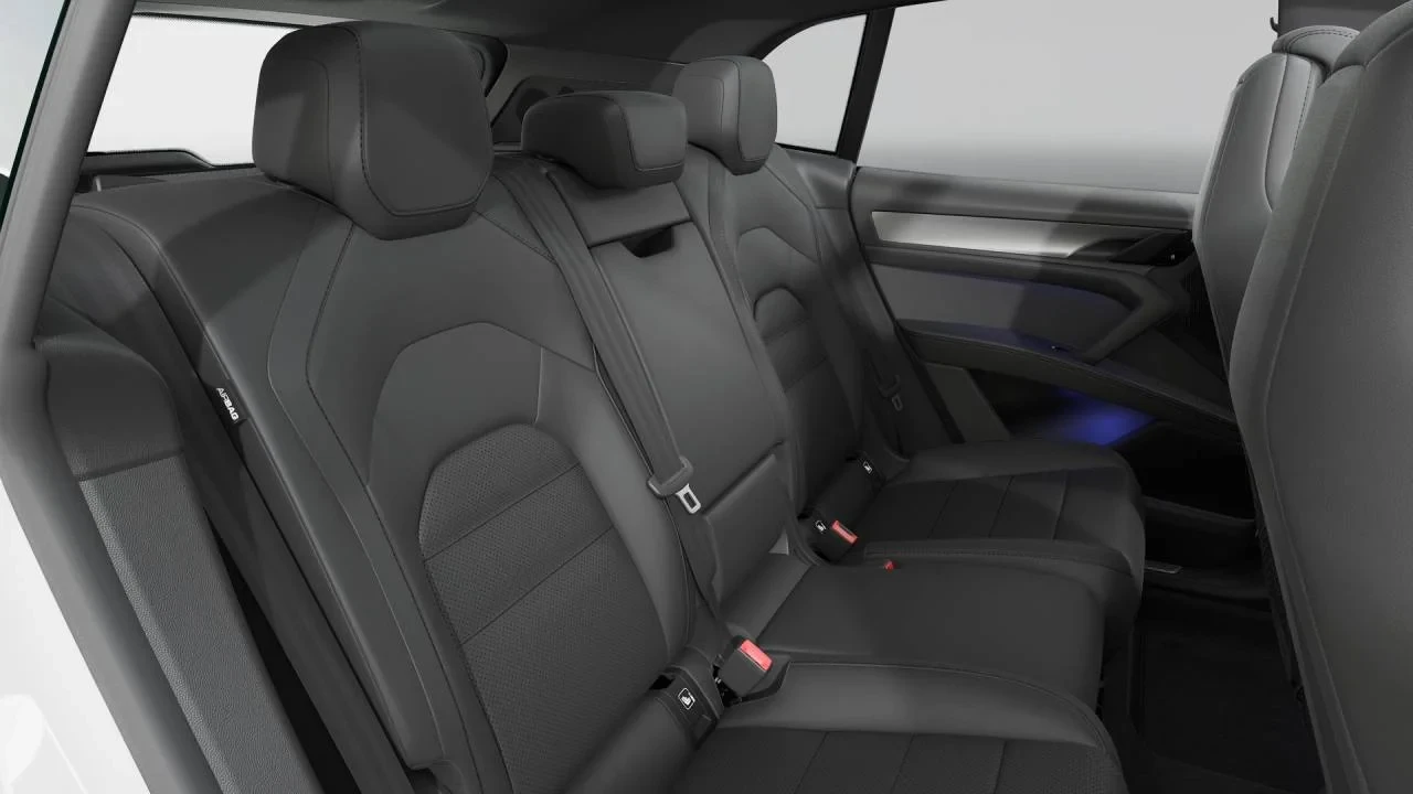 2026 Porsche 9Y0/9Y3 Cayenne - Image 13 of 14