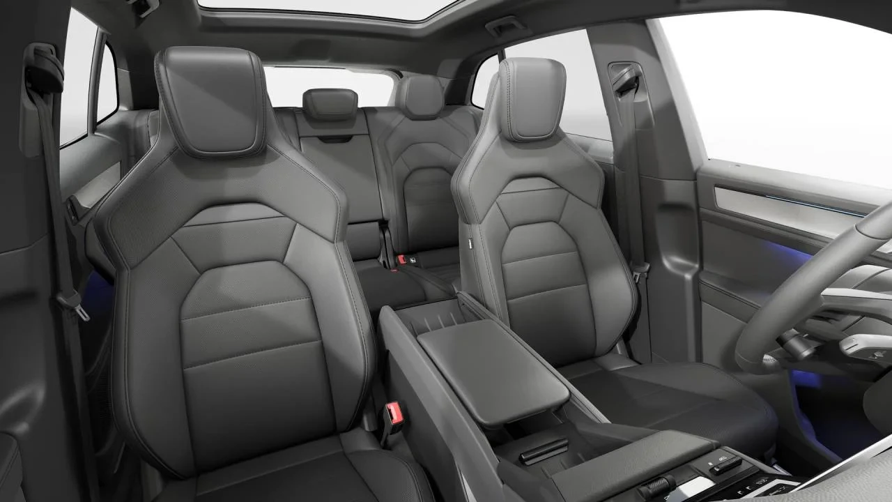 2026 Porsche 9Y0/9Y3 Cayenne - Image 12 of 14