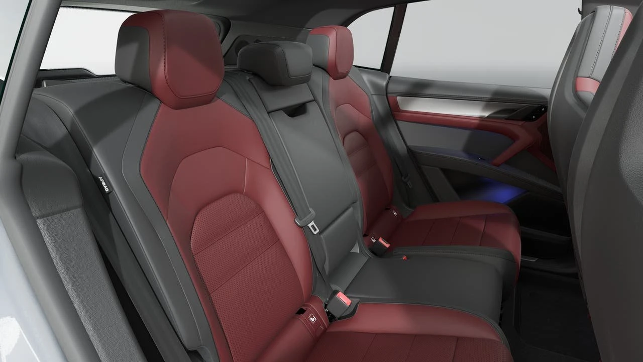 2026 Porsche 9Y0/9Y3 Cayenne - Image 13 of 14
