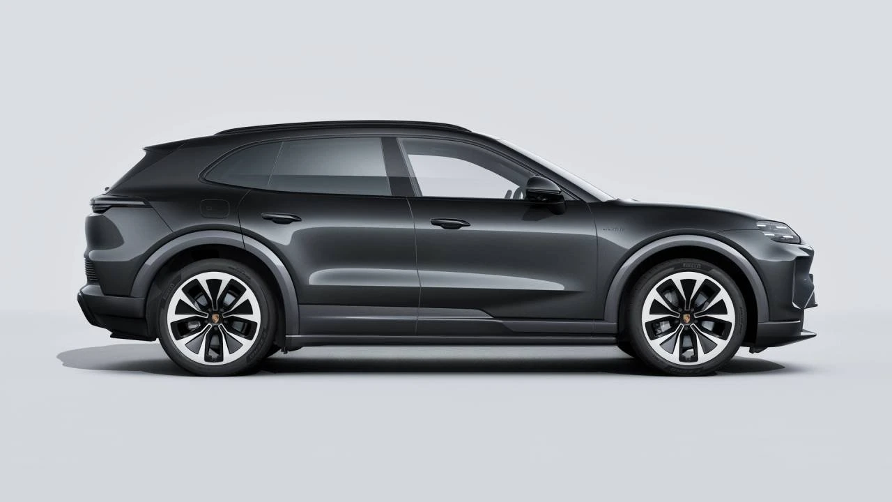 2026 Porsche 9Y0/9Y3 Cayenne - Image 6 of 14