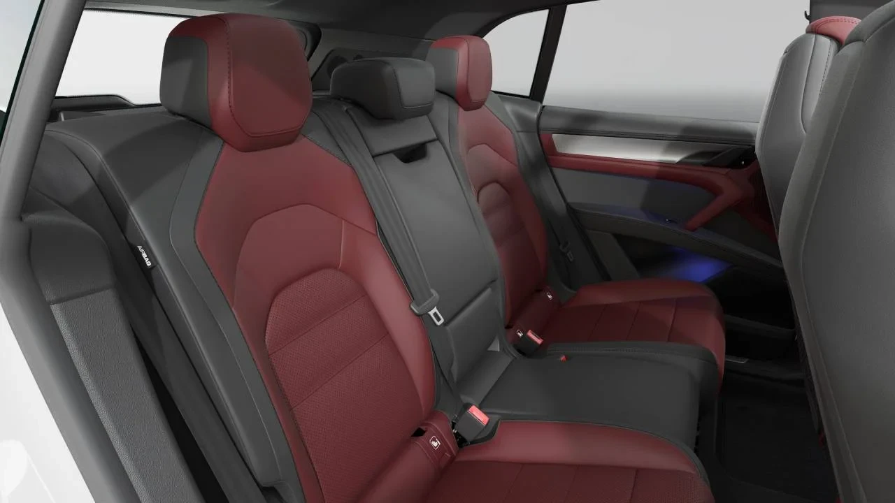 2026 Porsche 9Y0/9Y3 Cayenne - Image 13 of 14