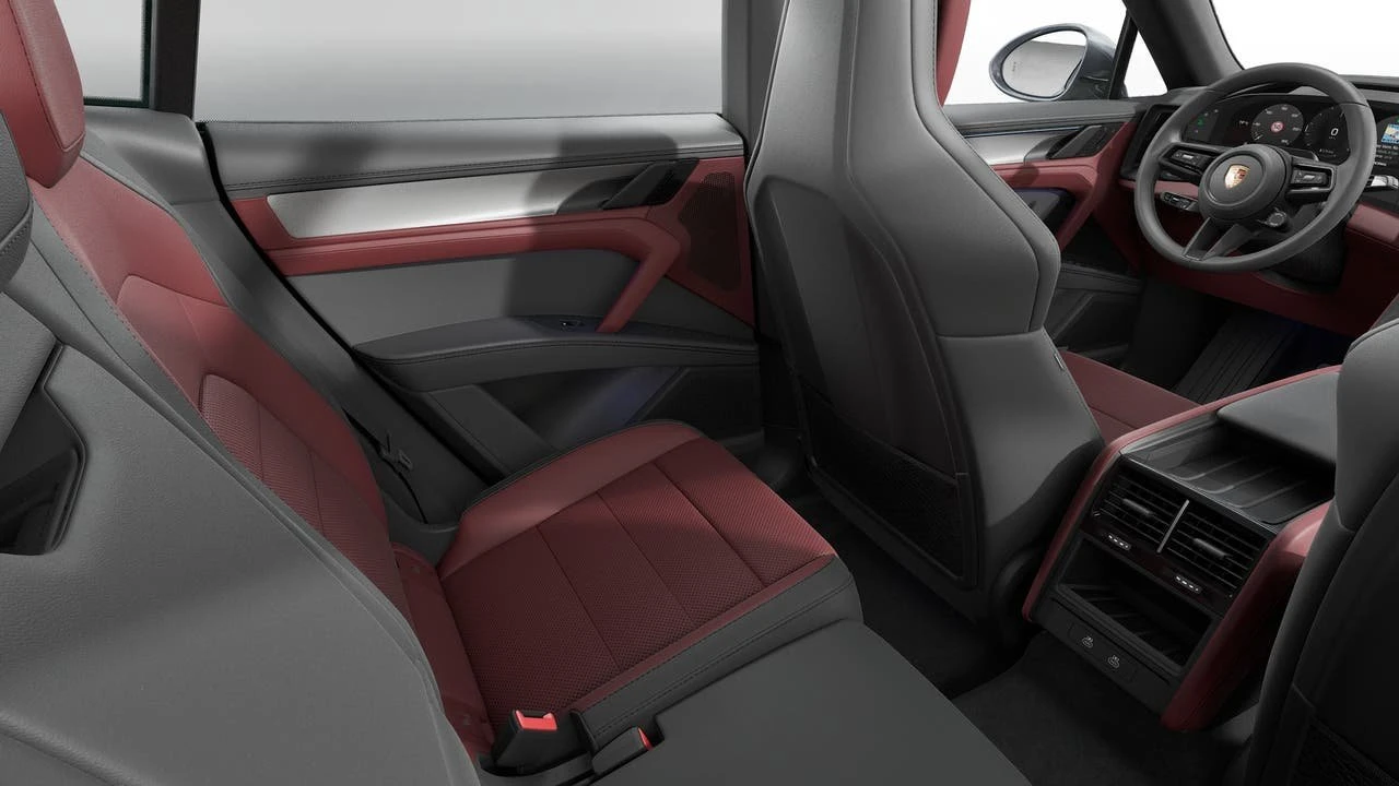 2026 Porsche 9Y0/9Y3 Cayenne - Image 14 of 14