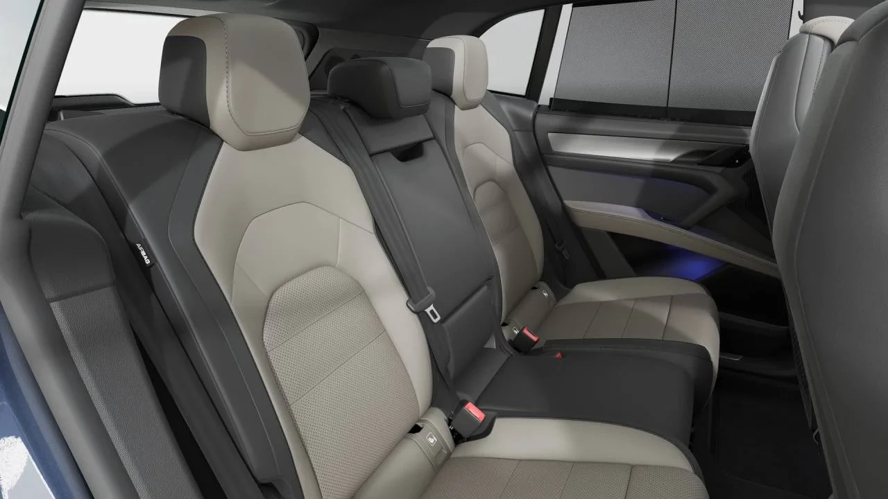 2026 Porsche 9Y0/9Y3 Cayenne - Image 13 of 14