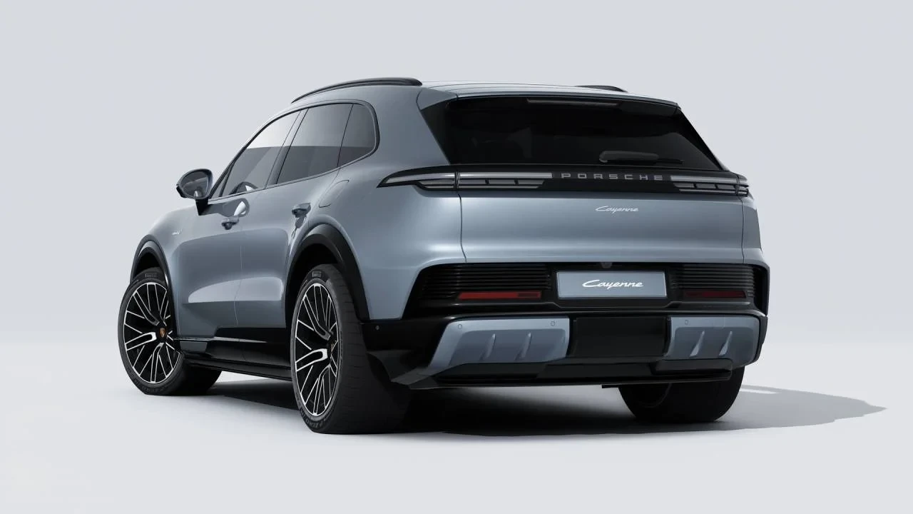 2026 Porsche 9Y0/9Y3 Cayenne - Image 3 of 14