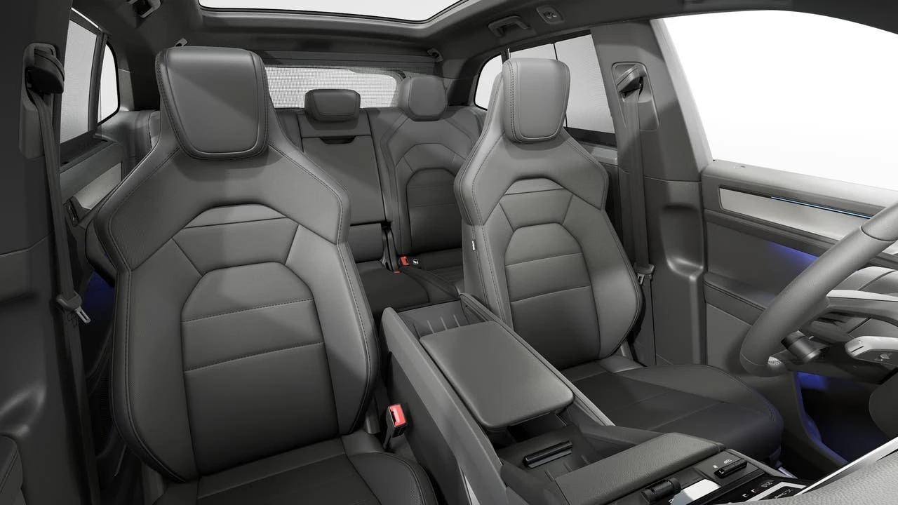 2026 Porsche 9Y0/9Y3 Cayenne - Image 12 of 14