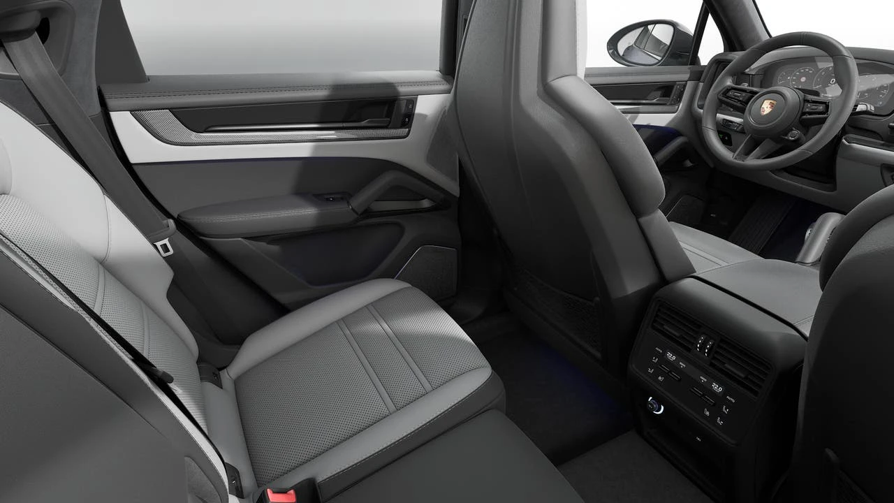 2026 Porsche 9Y0/9Y3 Cayenne GTS - Image 14 of 14