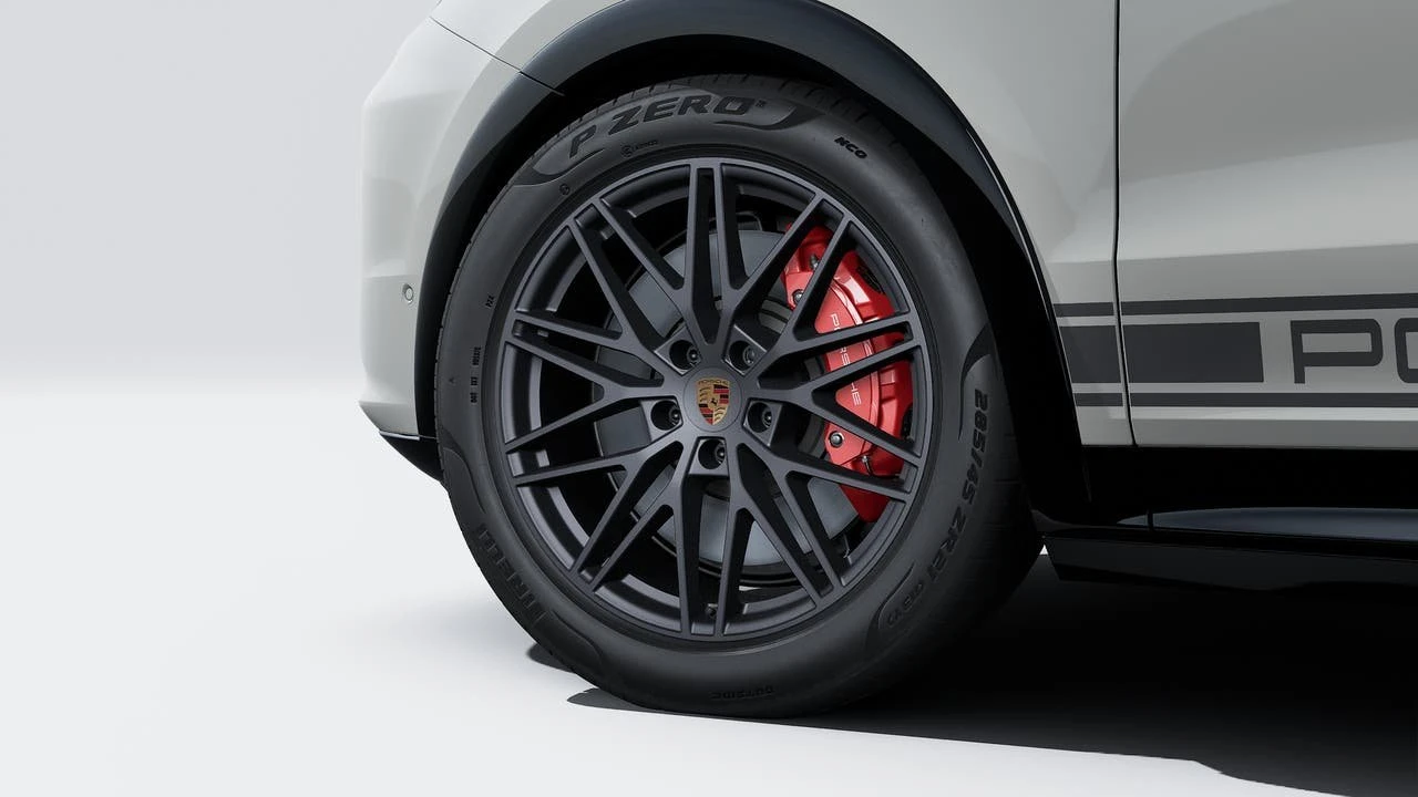 2026 Porsche 9Y0/9Y3 Cayenne GTS - Image 10 of 14
