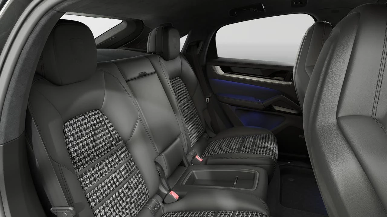 2026 Porsche 9Y0/9Y3 Cayenne GTS - Image 13 of 14