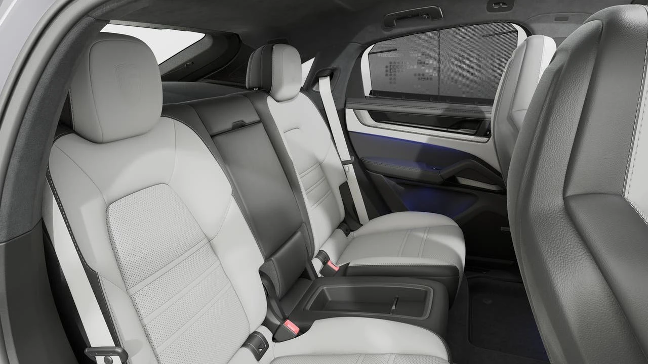 2026 Porsche 9Y0/9Y3 Cayenne GTS - Image 13 of 14