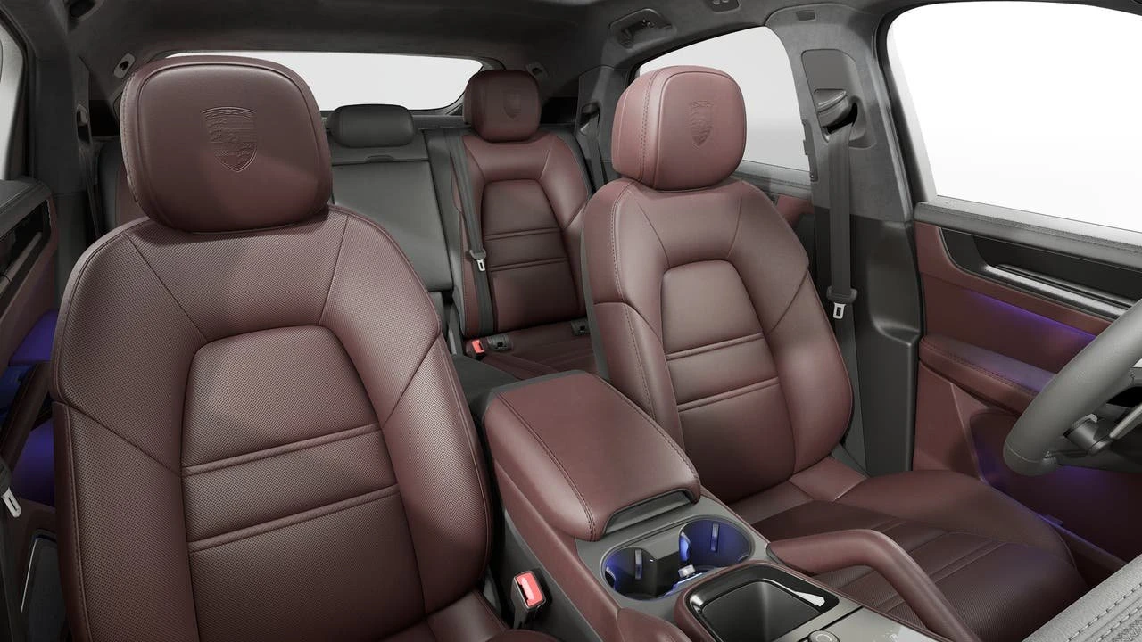 2026 Porsche 9Y0/9Y3 Cayenne GTS - Image 12 of 14