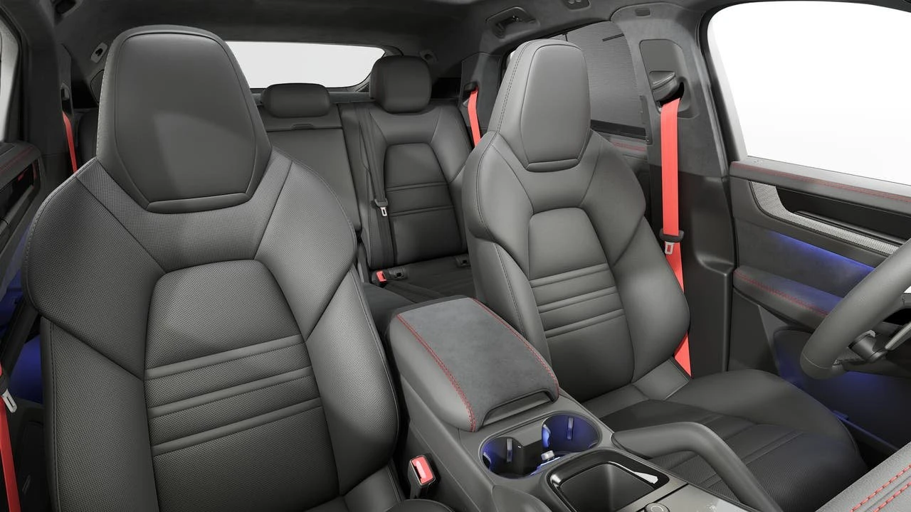 2026 Porsche 9Y0/9Y3 Cayenne GTS - Image 12 of 14
