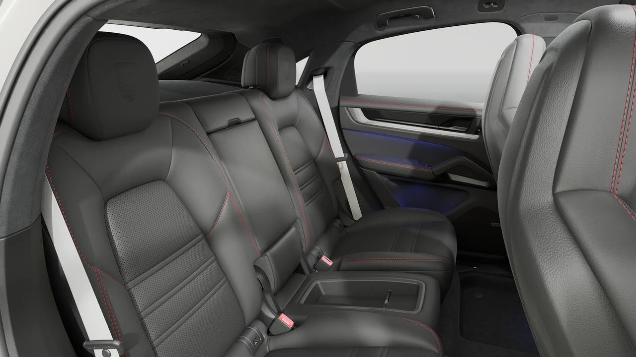 2026 Porsche 9Y0/9Y3 Cayenne GTS - Image 13 of 14