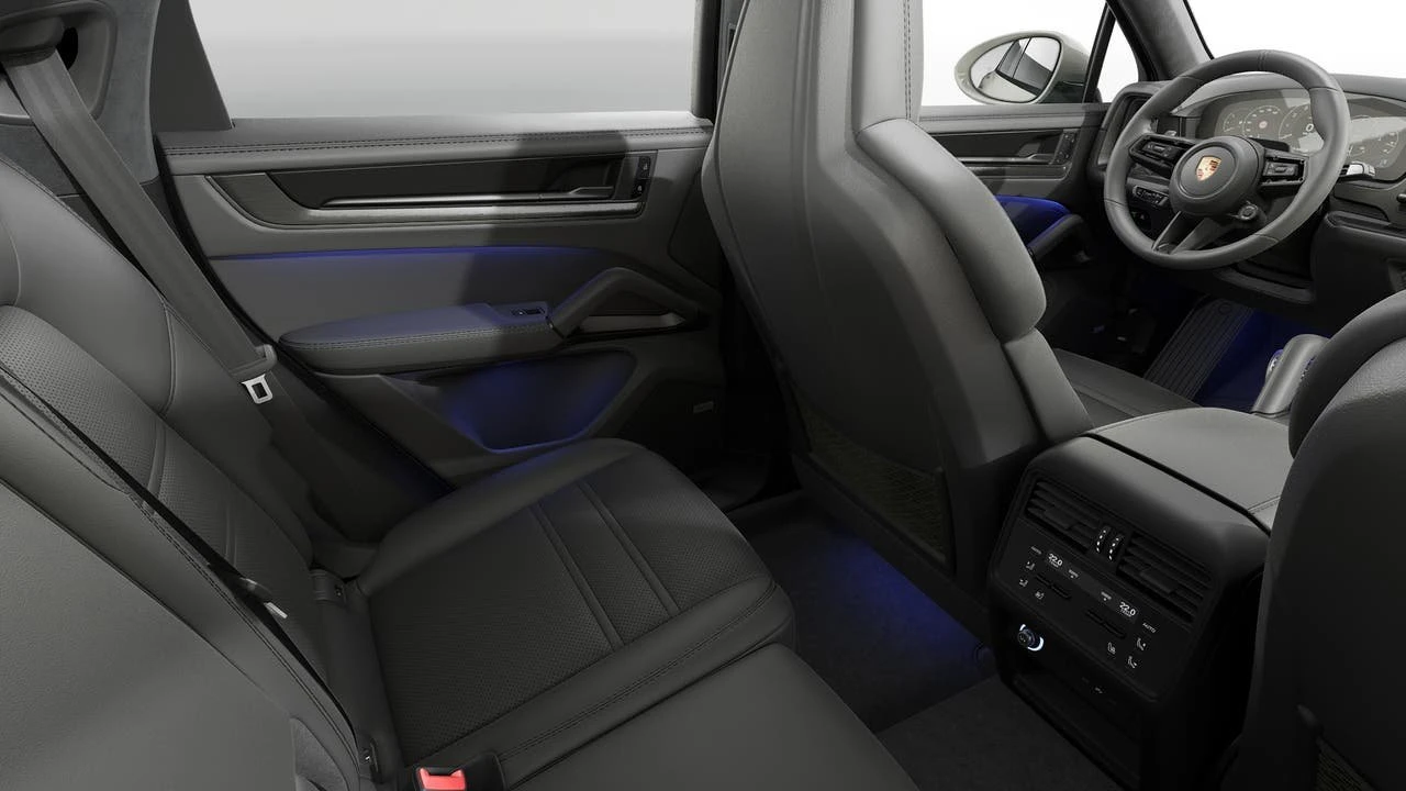 2026 Porsche 9Y0/9Y3 Cayenne GTS - Image 14 of 14