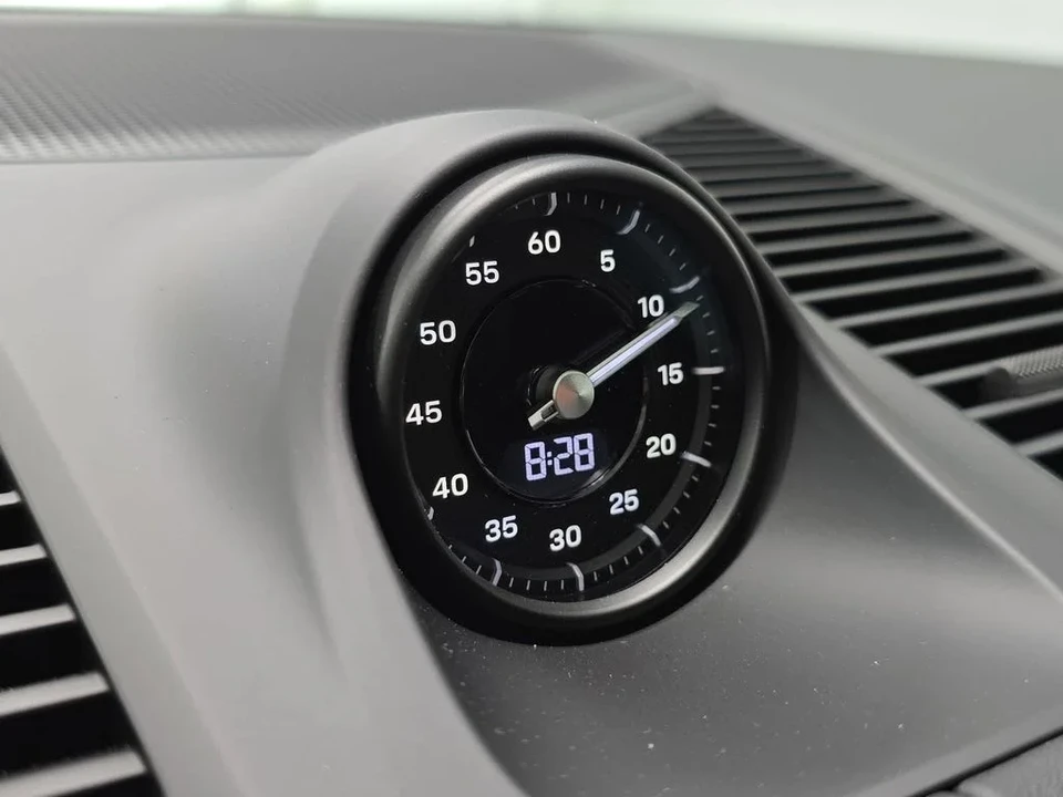 2026 Porsche 9Y0/9Y3 Cayenne GTS - Image 21 of 31