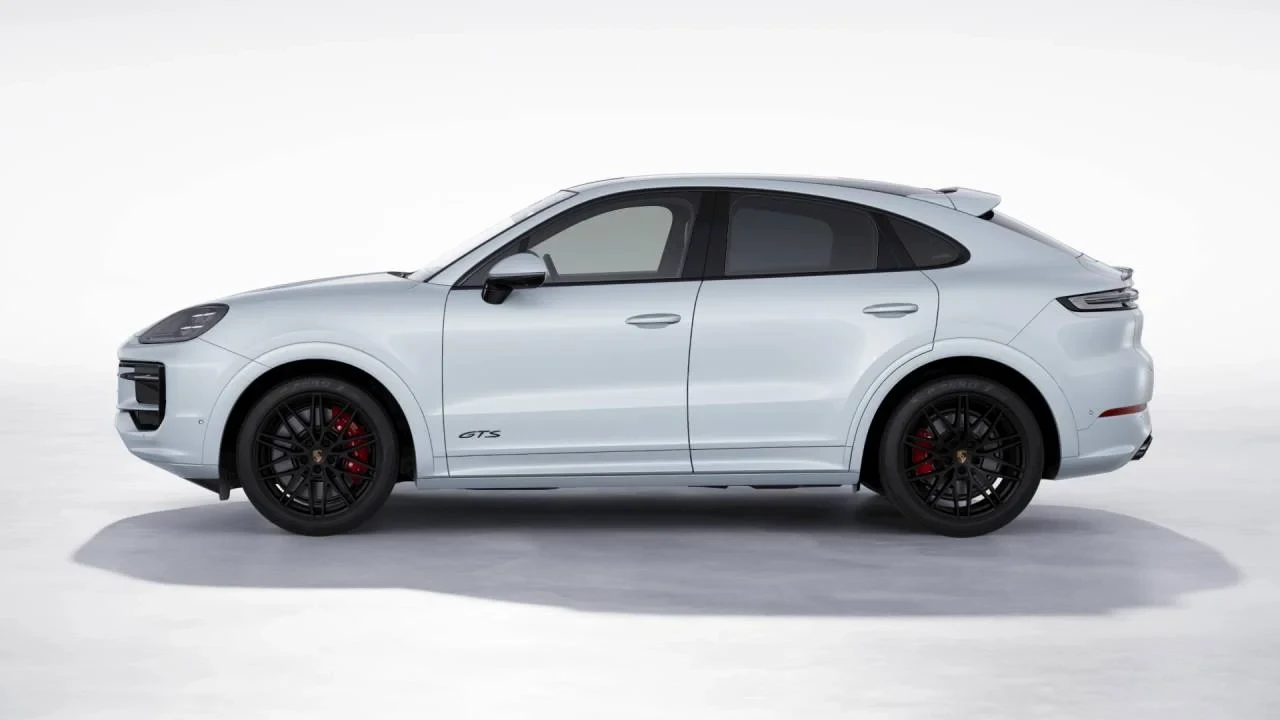 2026 Porsche 9Y0/9Y3 Cayenne GTS - Image 2 of 10