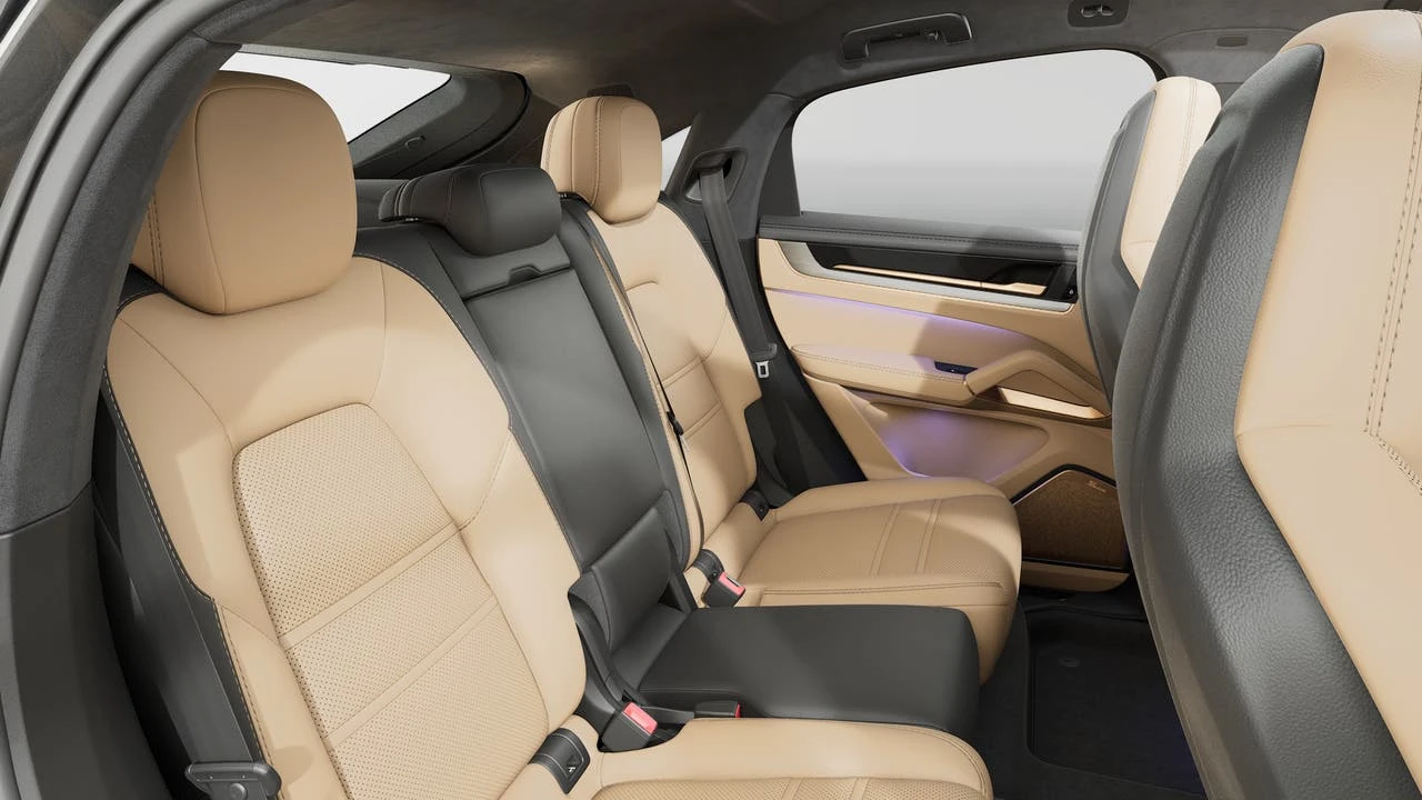 2026 Porsche 9Y0/9Y3 Cayenne GTS - Image 13 of 14