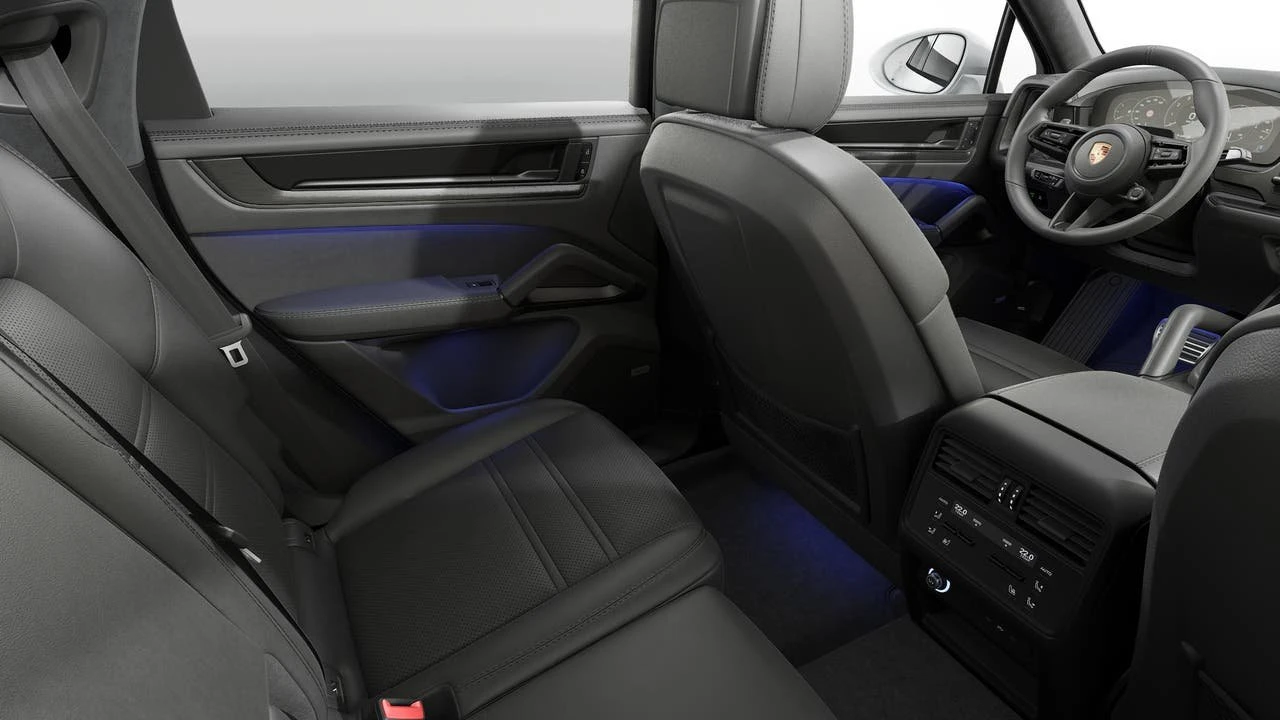 2026 Porsche 9Y0/9Y3 Cayenne GTS - Image 14 of 14