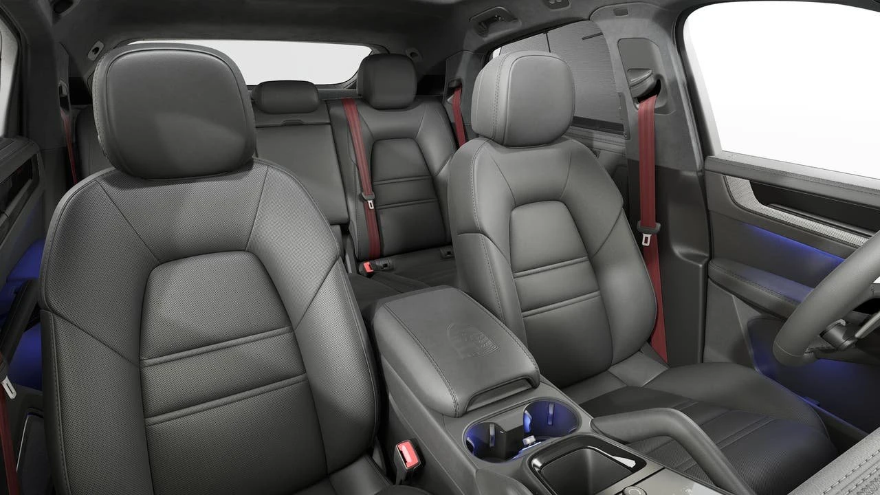 2026 Porsche 9Y0/9Y3 Cayenne GTS - Image 12 of 14