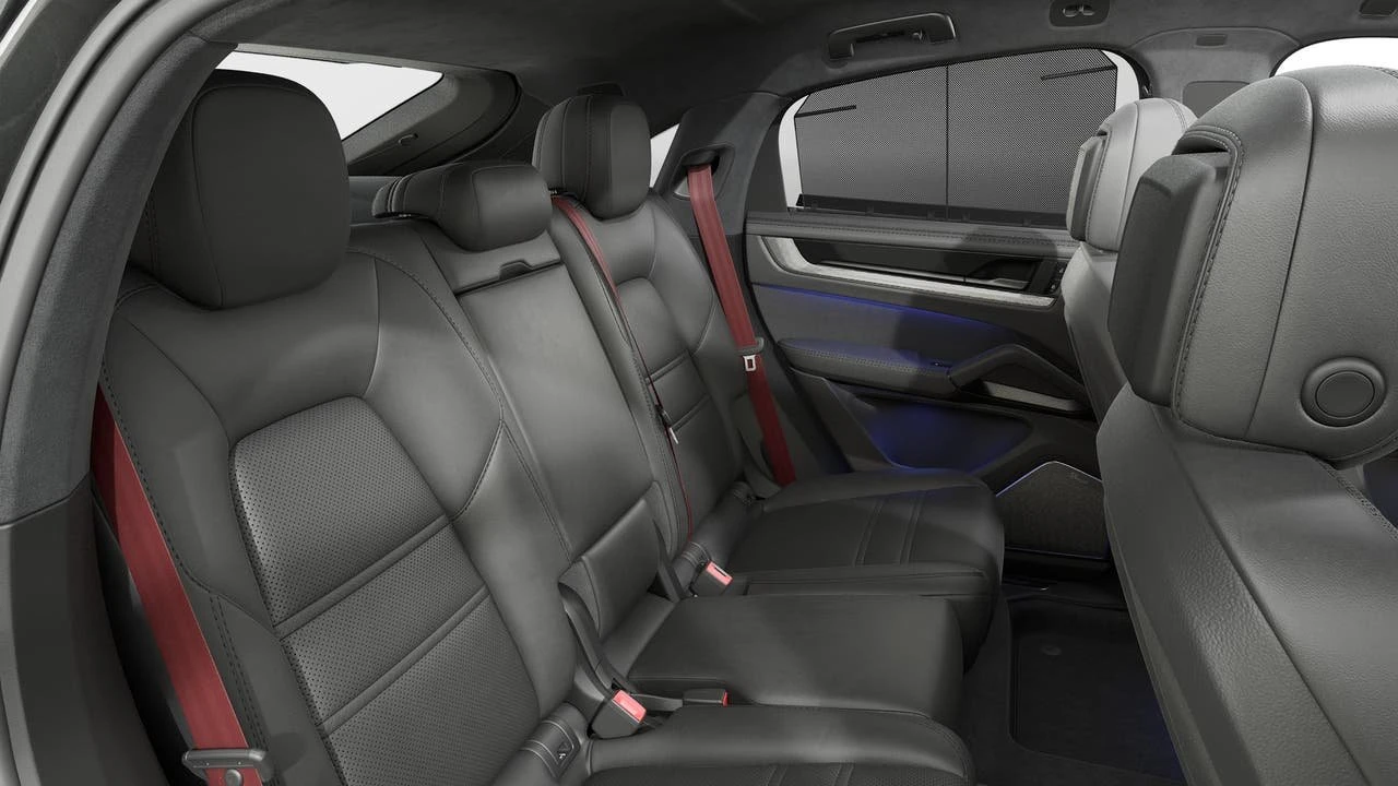 2026 Porsche 9Y0/9Y3 Cayenne GTS - Image 13 of 14