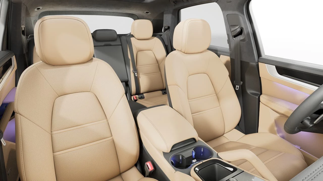 2026 Porsche 9Y0/9Y3 Cayenne GTS - Image 12 of 14