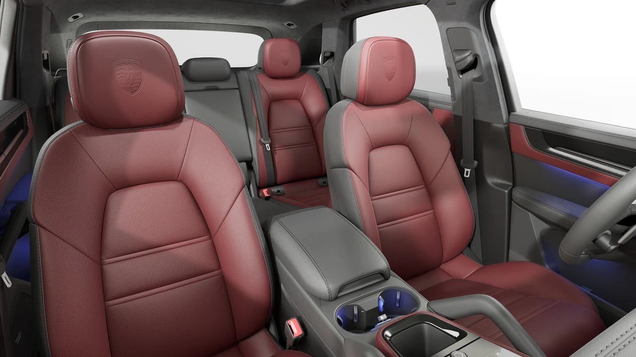 2026 Porsche 9Y0/9Y3 Cayenne GTS - Image 12 of 14