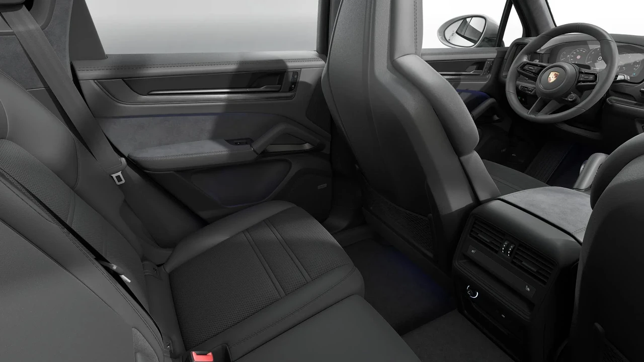 2026 Porsche 9Y0/9Y3 Cayenne GTS - Image 14 of 14