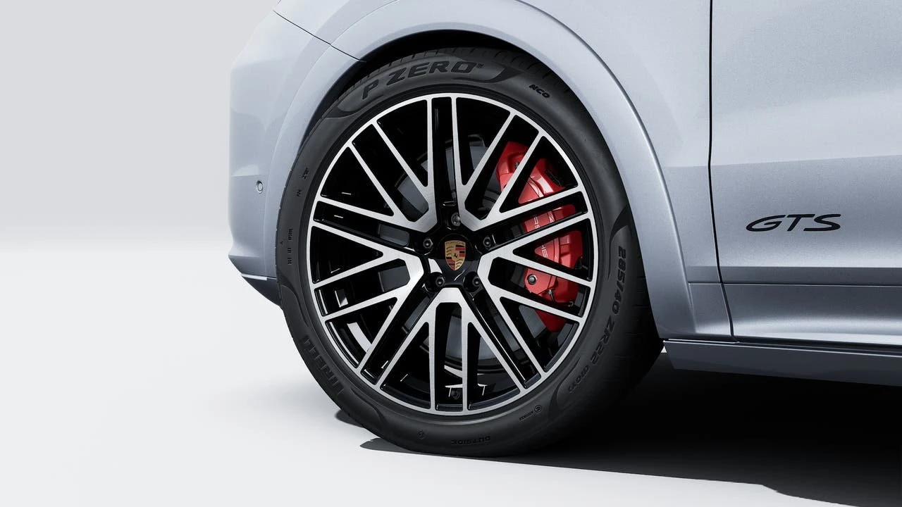 2026 Porsche 9Y0/9Y3 Cayenne GTS - Image 10 of 14
