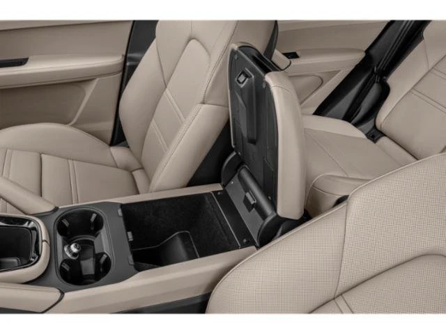 2026 Porsche Cayenne - Image 13 of 15