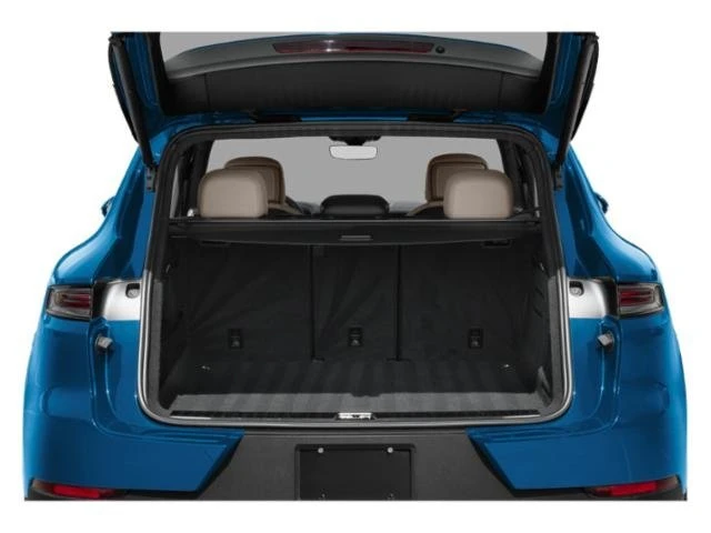 2026 Porsche Cayenne - Image 10 of 15