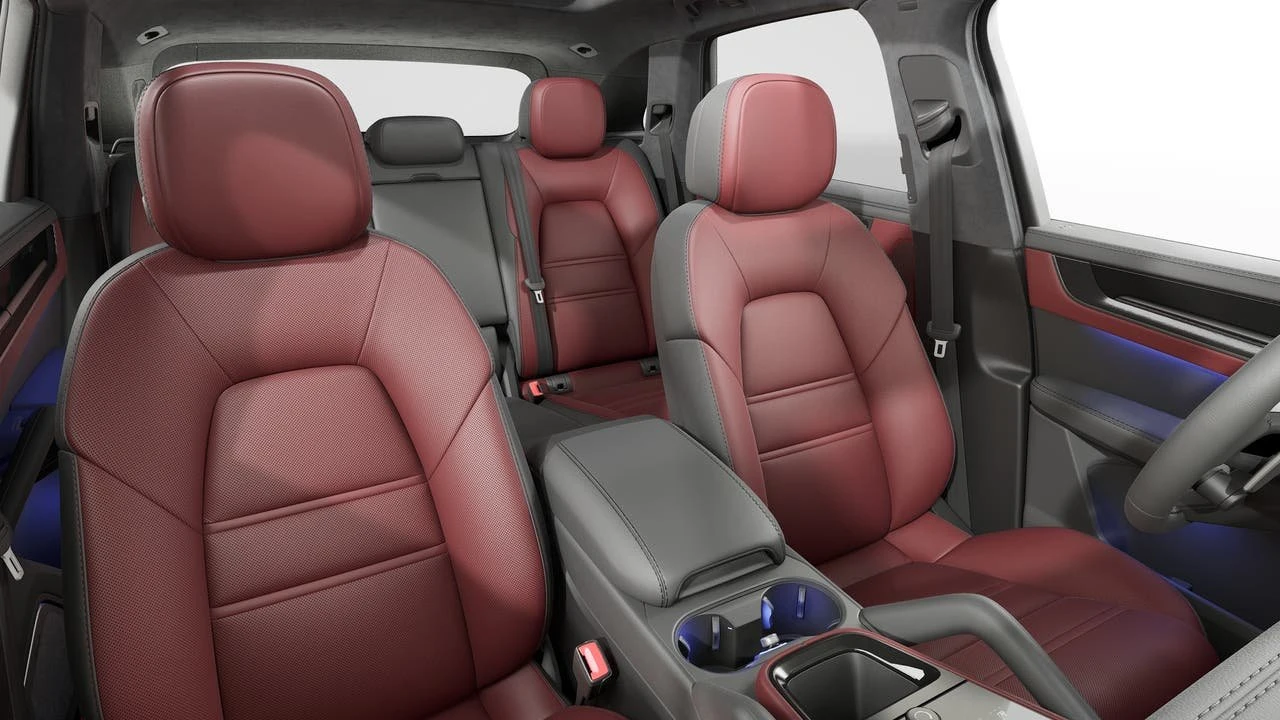 2026 Porsche 9Y0/9Y3 Cayenne GTS - Image 12 of 14