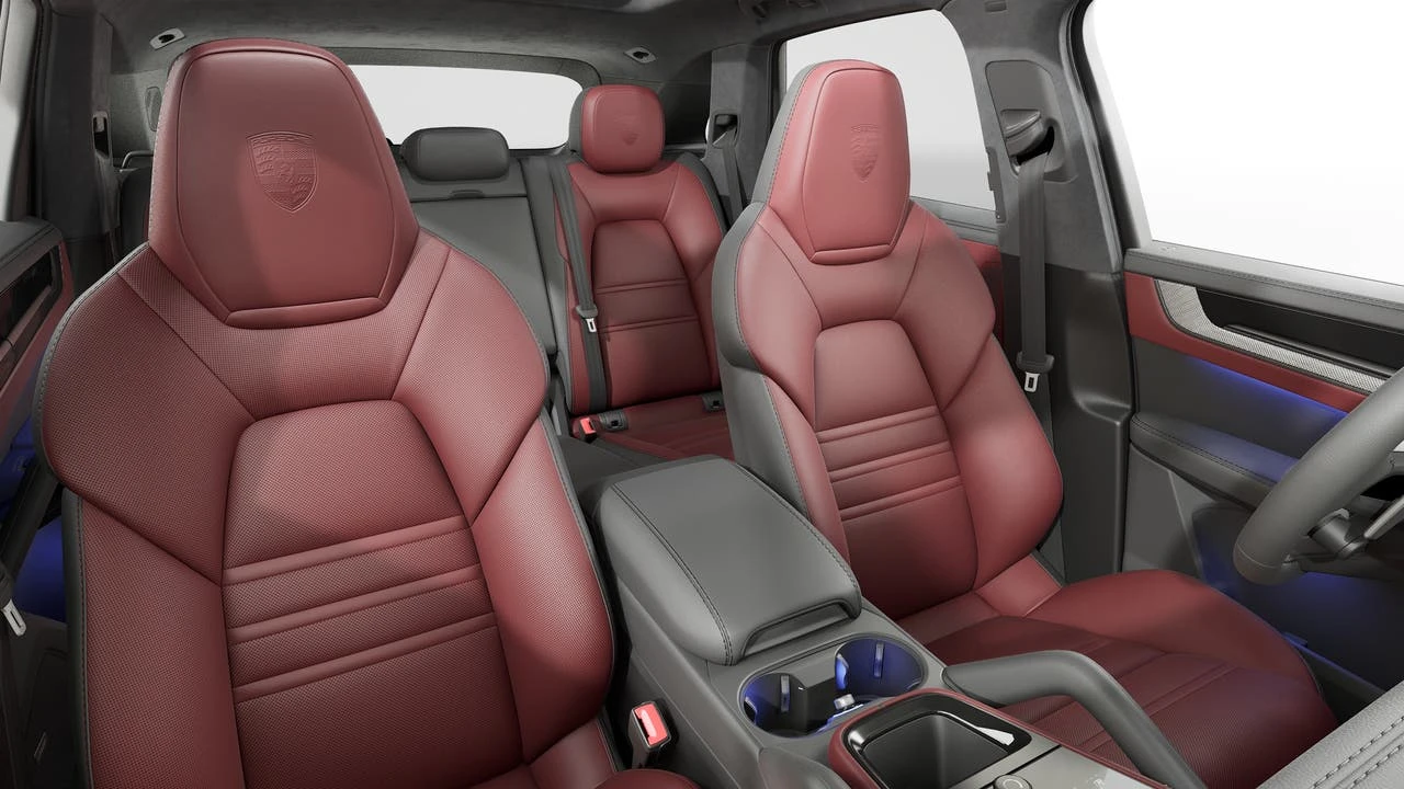 2026 Porsche 9Y0/9Y3 Cayenne GTS - Image 12 of 14