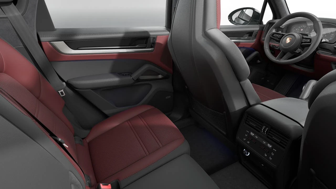 2026 Porsche 9Y0/9Y3 Cayenne GTS - Image 14 of 14
