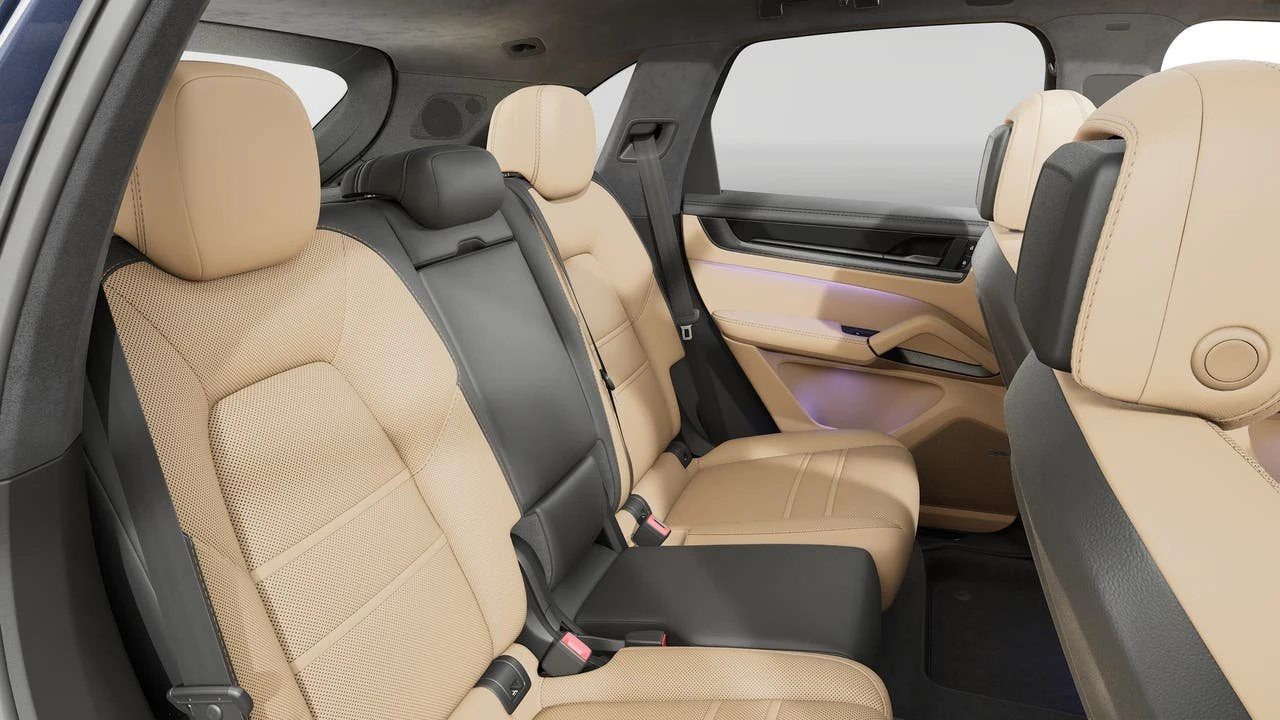 2026 Porsche 9Y0/9Y3 Cayenne GTS - Image 13 of 14