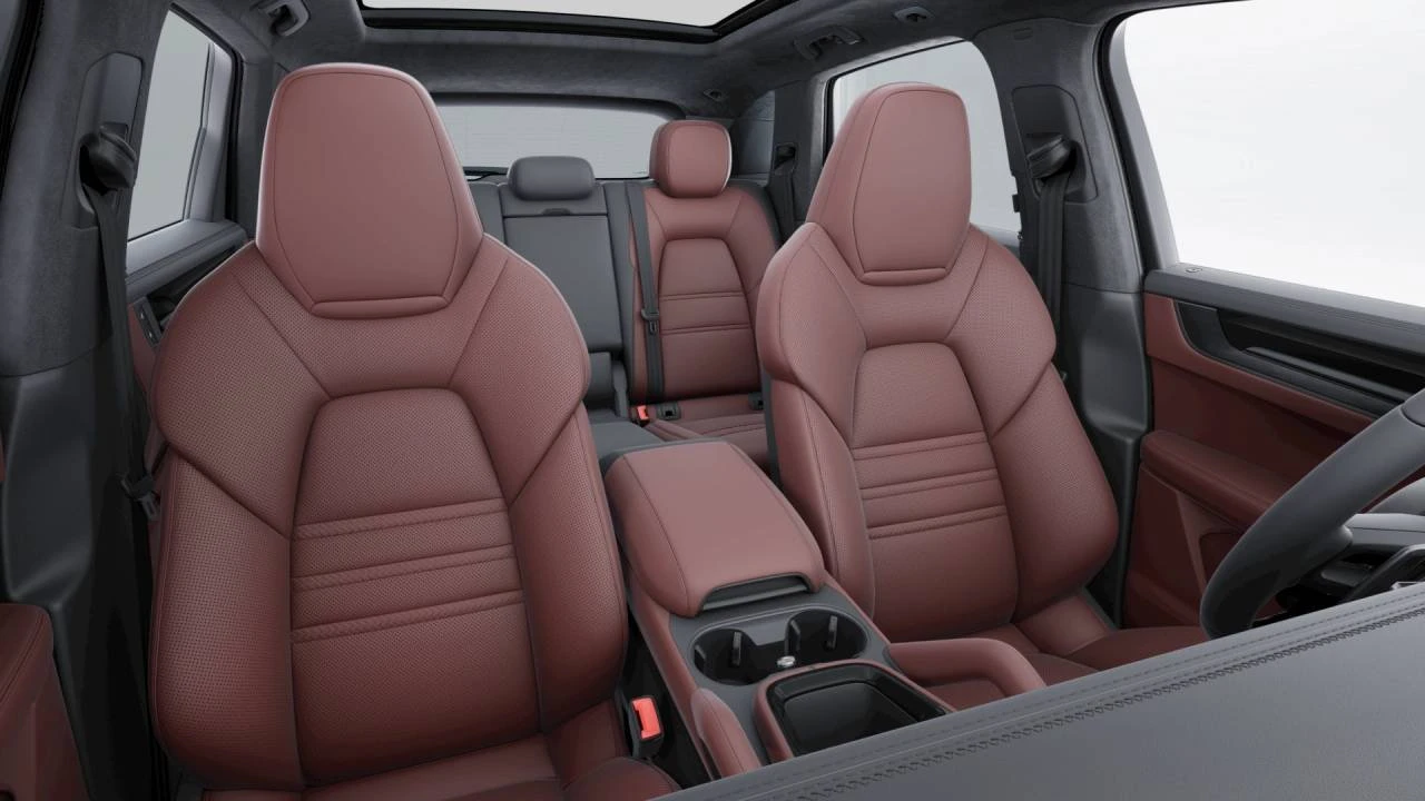 2026 Porsche 9Y0/9Y3 Cayenne GTS - Image 10 of 10