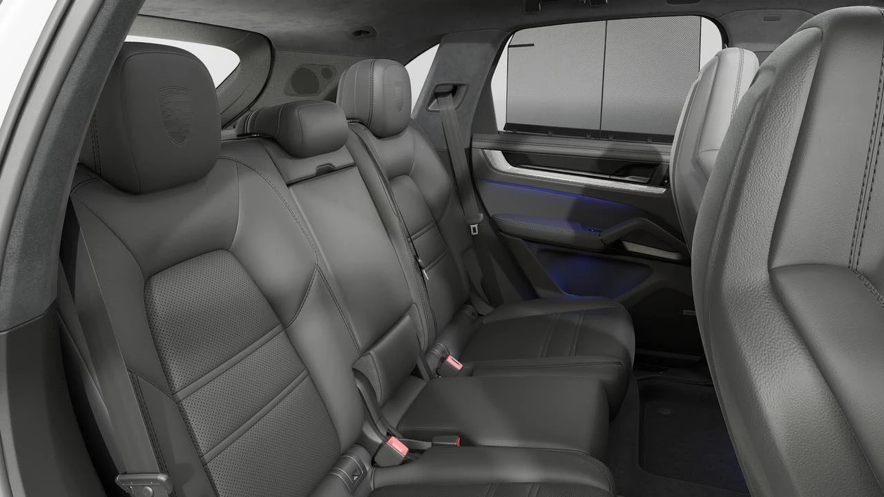 2026 Porsche 9Y0/9Y3 Cayenne GTS - Image 13 of 14