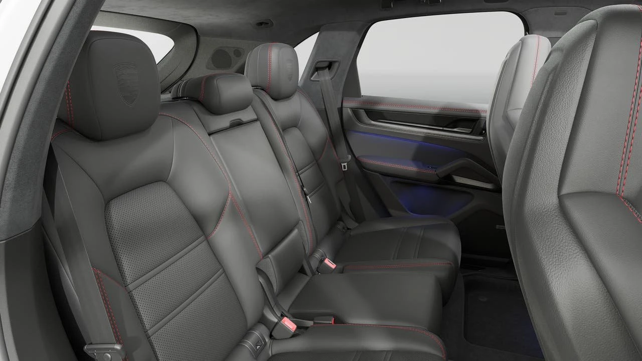 2026 Porsche 9Y0/9Y3 Cayenne GTS - Image 13 of 14