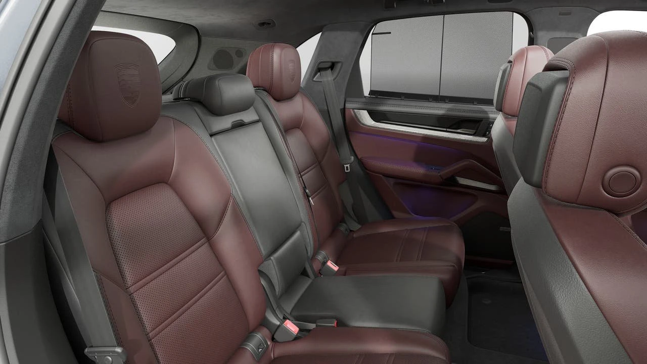 2026 Porsche 9Y0/9Y3 Cayenne GTS - Image 13 of 14