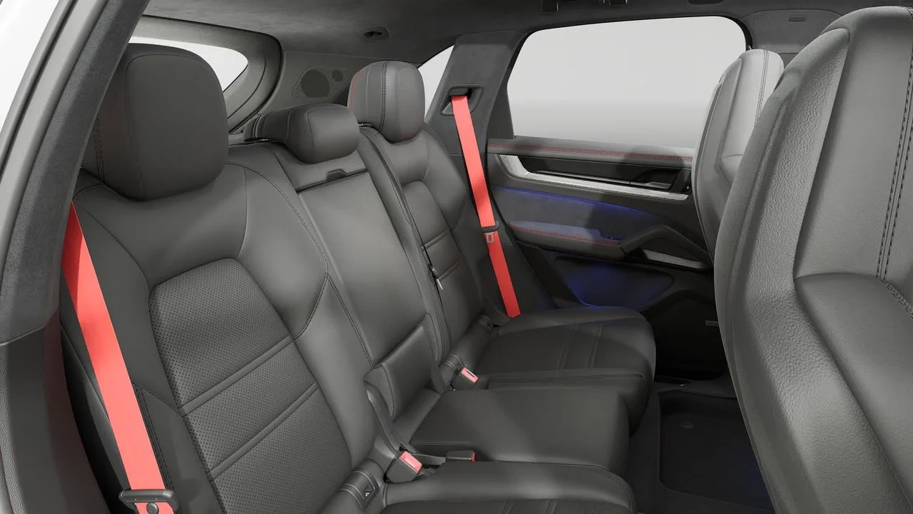 2026 Porsche 9Y0/9Y3 Cayenne GTS - Image 13 of 14