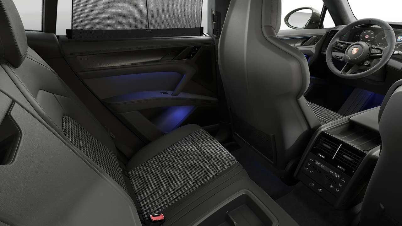 2026 Porsche 9Y0/9Y3 Cayenne Coupe - Image 14 of 14