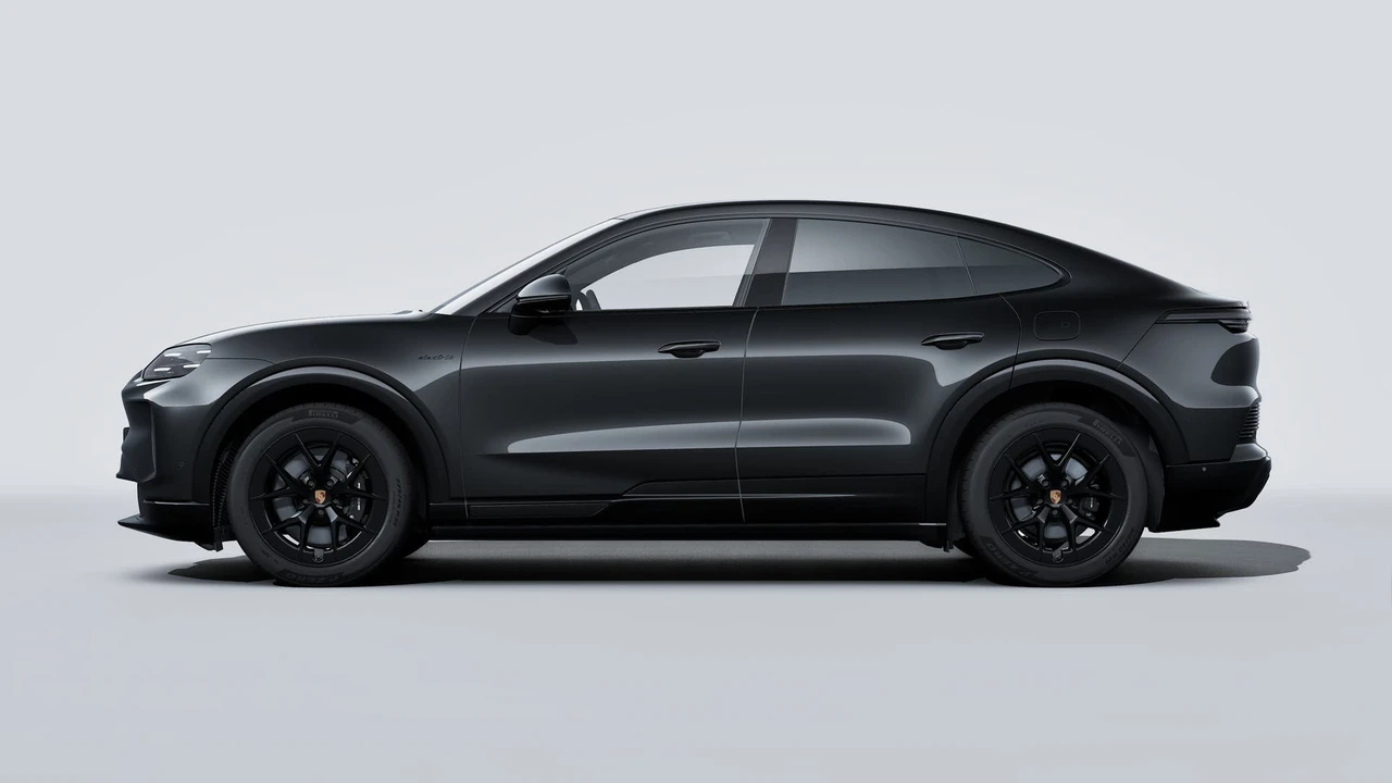 2026 Porsche 9Y0/9Y3 Cayenne Coupe - Image 2 of 14