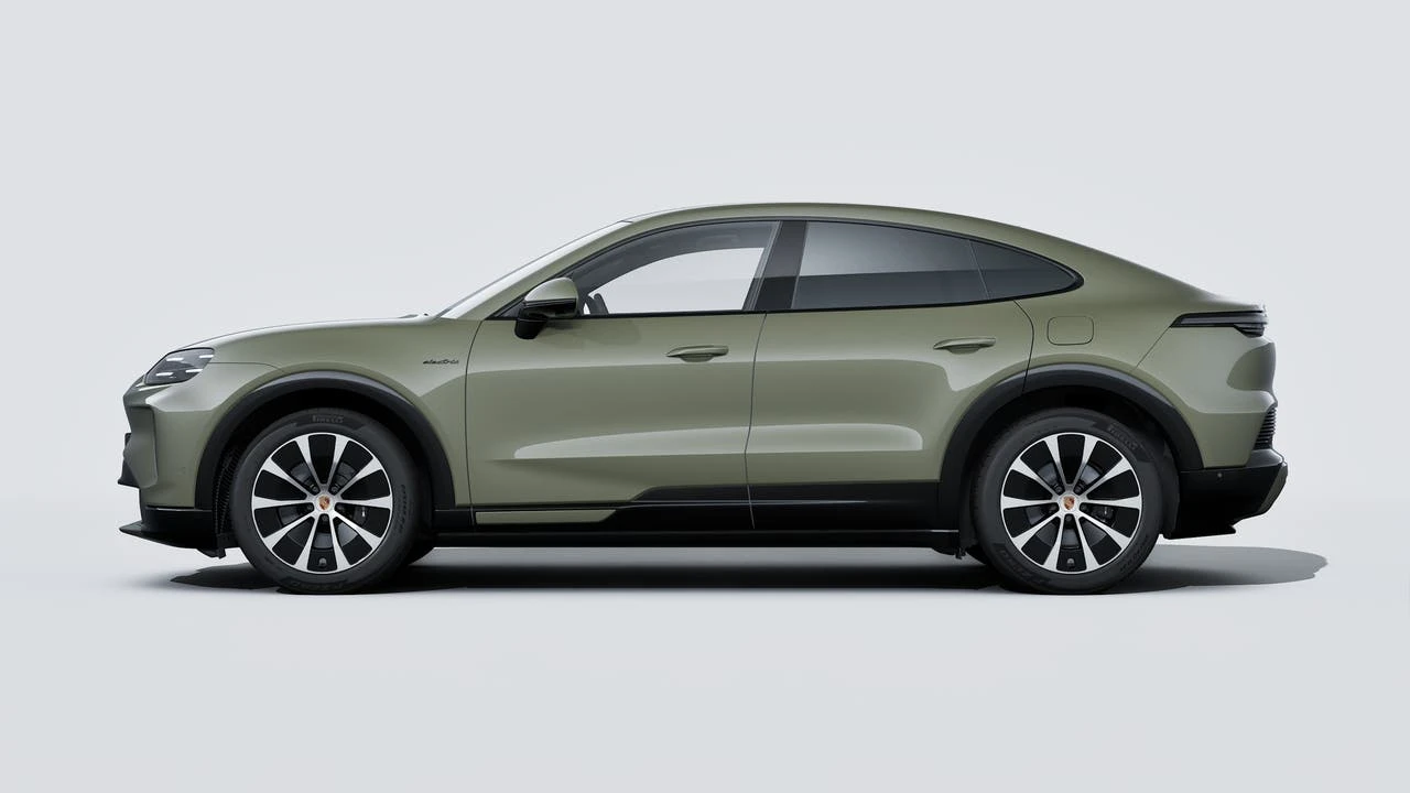 2026 Porsche 9Y0/9Y3 Cayenne Coupe - Image 2 of 14