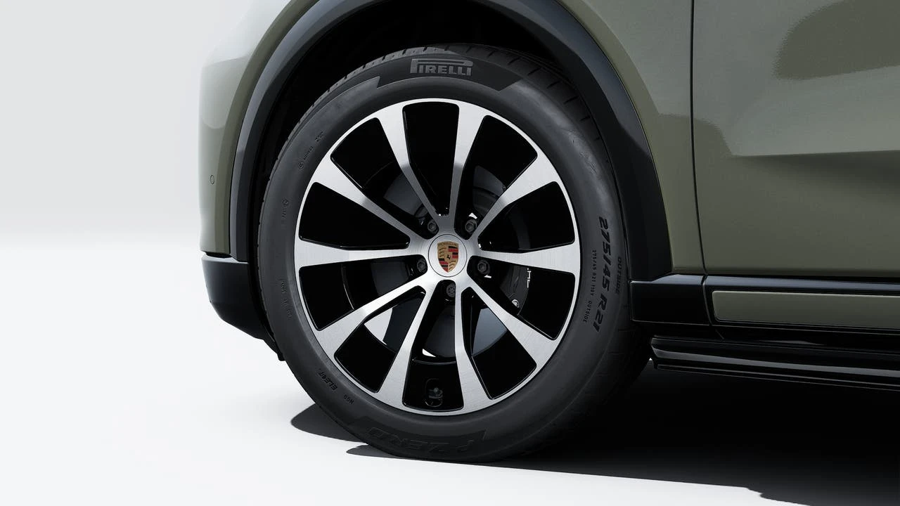 2026 Porsche 9Y0/9Y3 Cayenne Coupe - Image 10 of 14