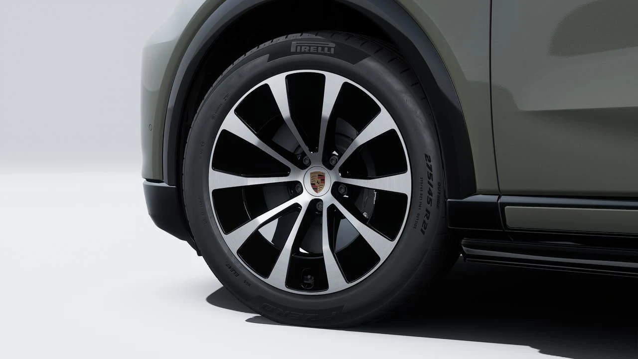 2026 Porsche 9Y0/9Y3 Cayenne Coupe - Image 10 of 14