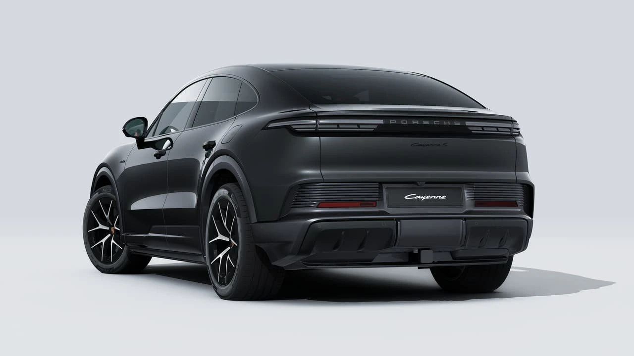 2026 Porsche 9Y0/9Y3 Cayenne Coupe - Image 3 of 14