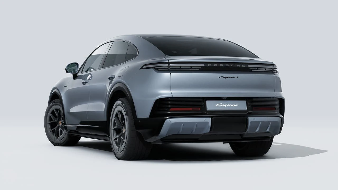 2026 Porsche 9Y0/9Y3 Cayenne Coupe - Image 3 of 14
