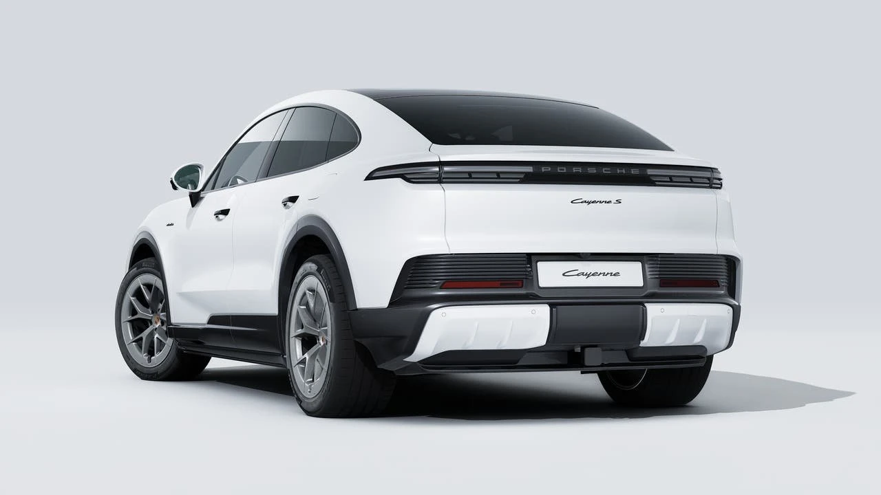 2026 Porsche 9Y0/9Y3 Cayenne S - Image 3 of 14