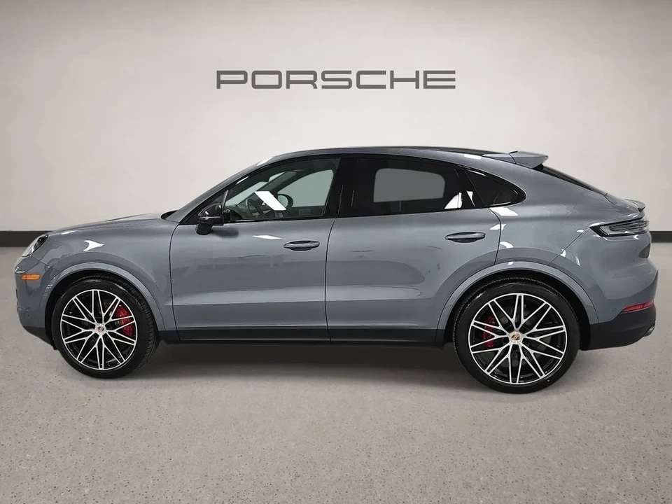 2026 Porsche 9Y0/9Y3 Cayenne S - Image 2 of 31
