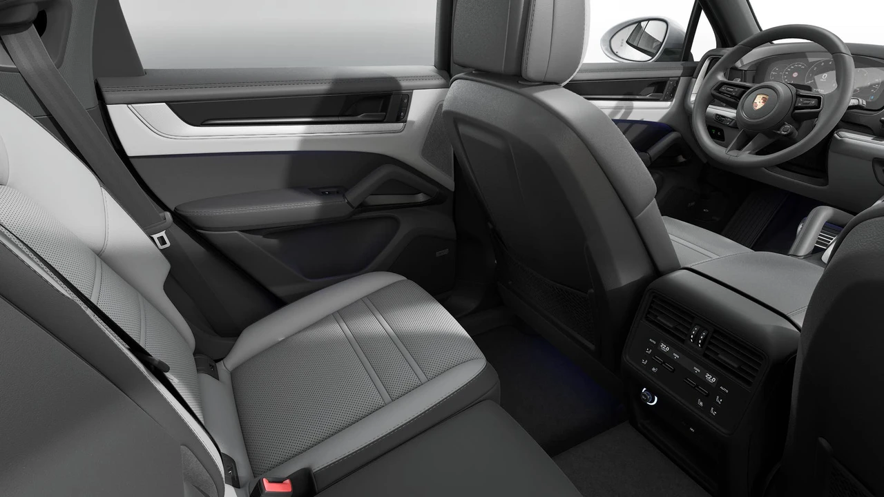 2026 Porsche 9Y0/9Y3 Cayenne Coupe - Image 14 of 14
