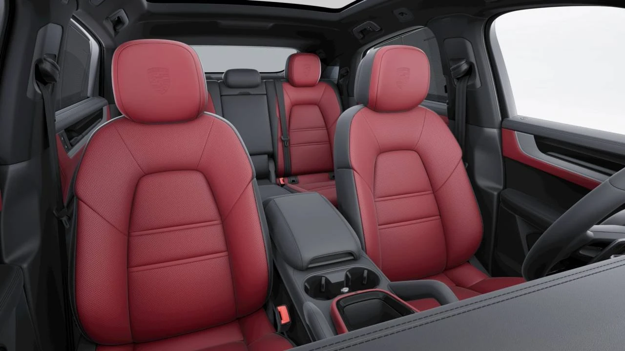 2026 Porsche 9Y0/9Y3 Cayenne Coupe - Image 10 of 10